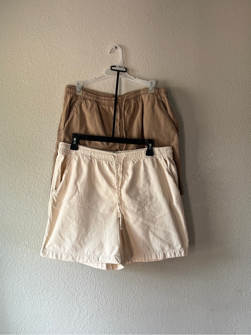 Erika Elastic 100% cotton Waist Pull-On Shorts in Cream